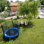 Сasa de vacaciones Pendolina With Private Pool