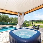 Pendolina With Private Pool