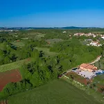 Pendolina With Private Pool * Buje