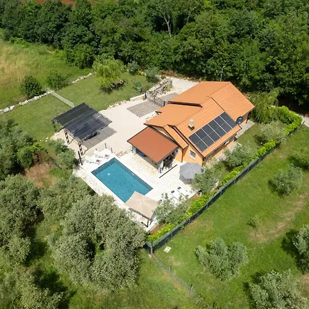 Pendolina With Private Pool Buje