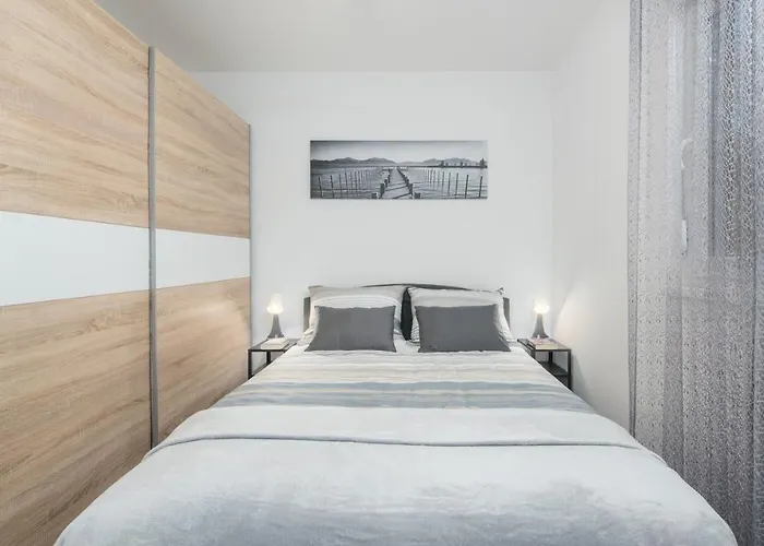 펜션 Pendolina With Private Pool *