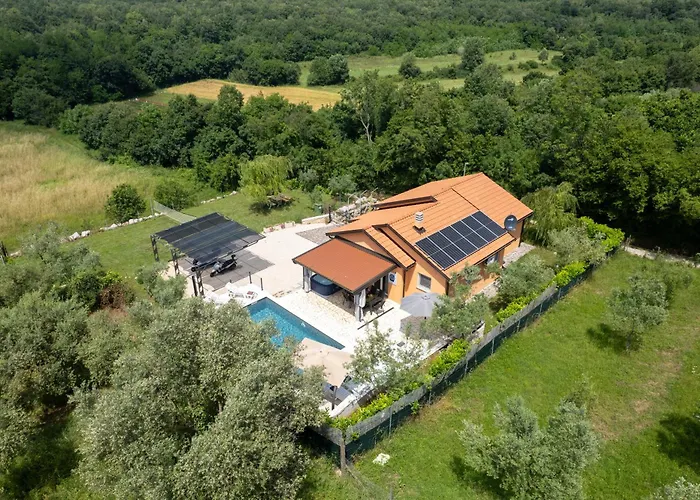 Pendolina With Private Pool *